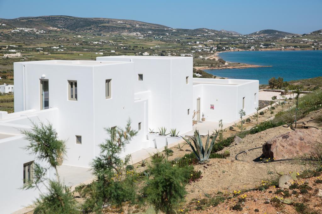 Natura Villas Paros Molos  Eksteriør billede