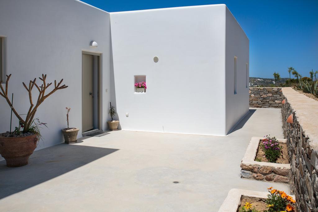Natura Villas Paros Molos  Eksteriør billede