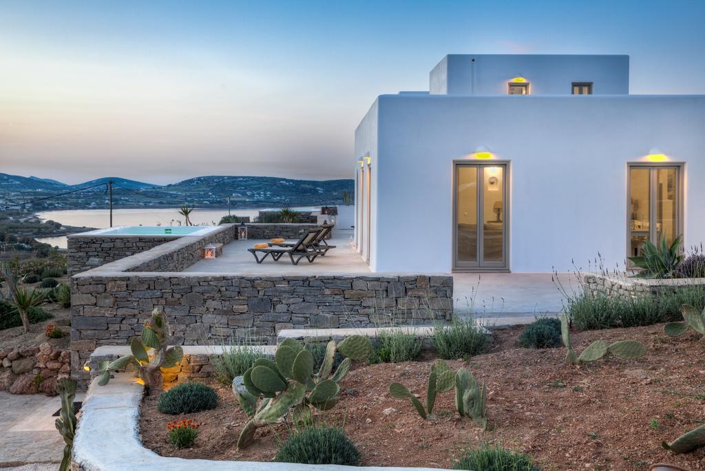 Natura Villas Paros Molos  Eksteriør billede